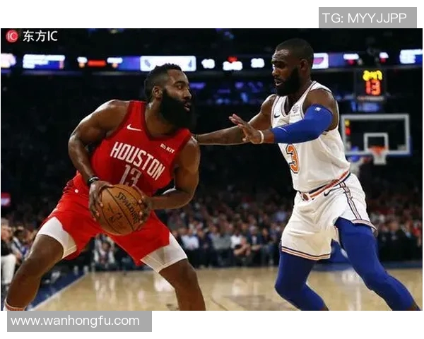 勇士与尼克斯全场激战回顾球星表现与战术分析一览